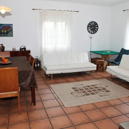 Batalha House 蓬塔德尔加达
